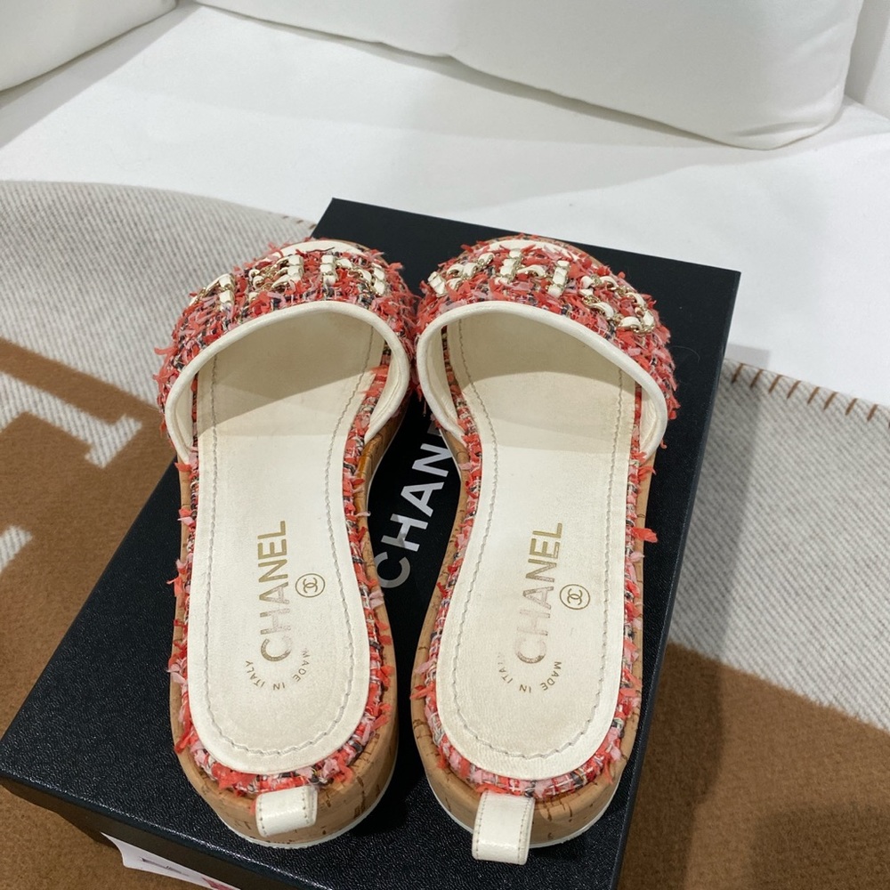 Chanel 21C tweed cork coral sandals - Picture 3 of 6